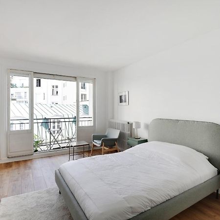 Bright Studio For 2 - Champs-Elysees Paris Bagian luar foto