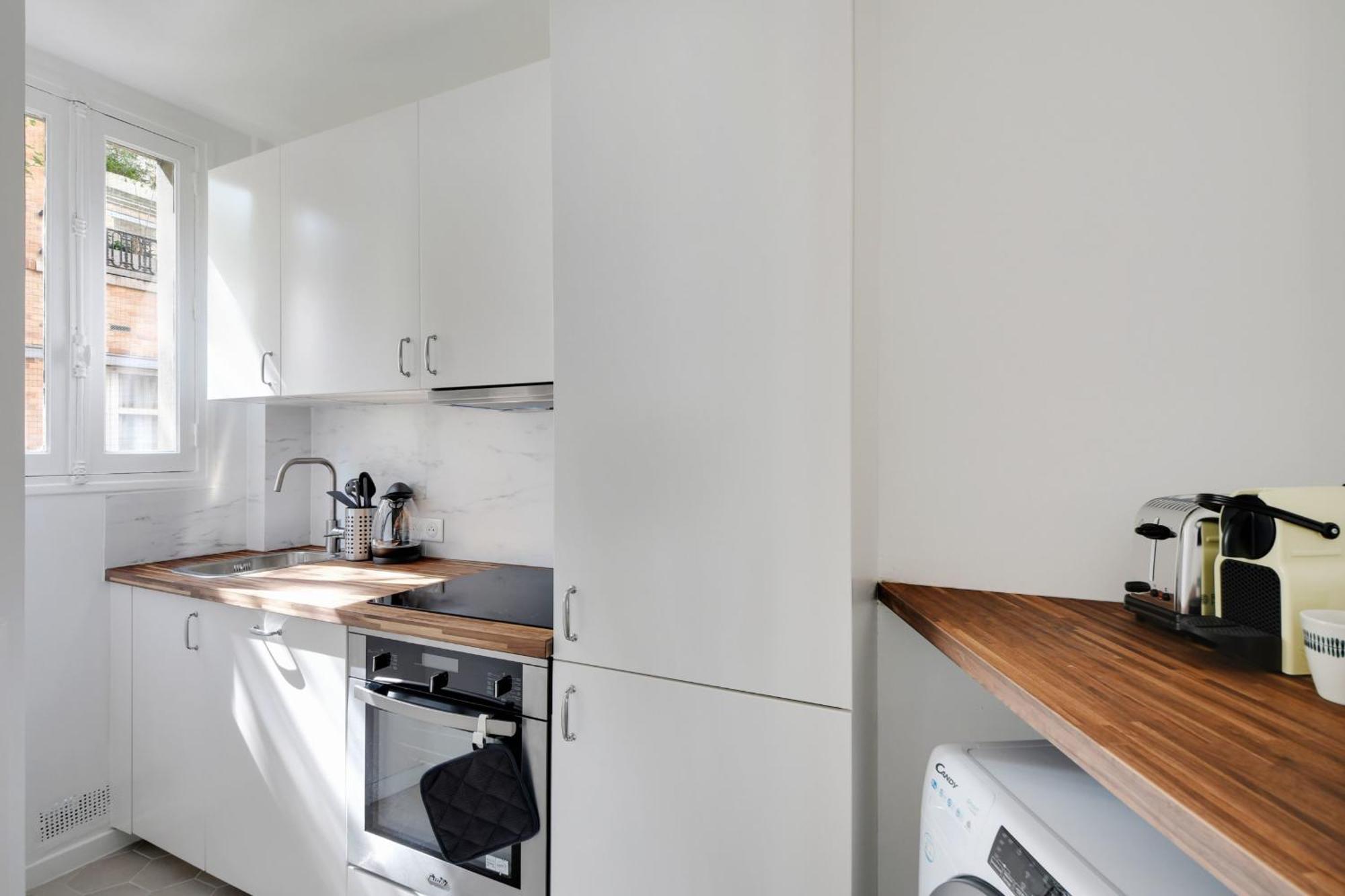 Bright Studio For 2 - Champs-Elysees Paris Bagian luar foto