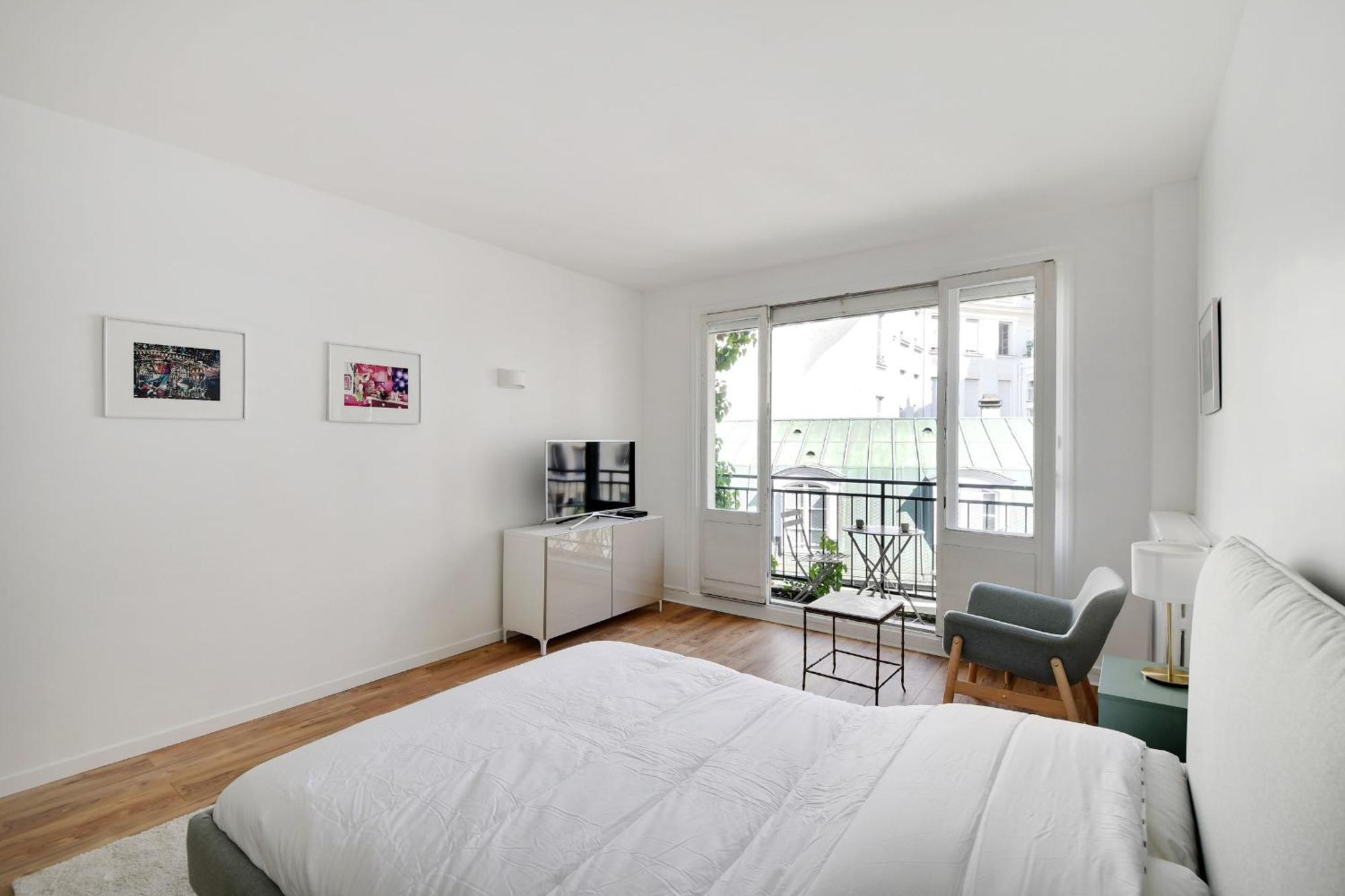 Bright Studio For 2 - Champs-Elysees Paris Bagian luar foto